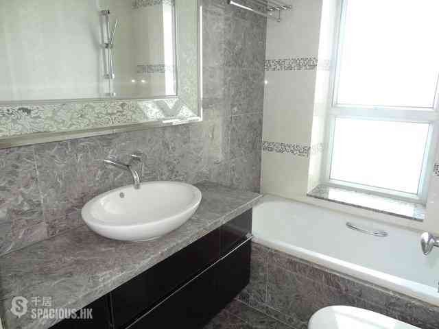 Quarry Bay - Casa 880 08
