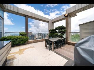 Cheung Sha Wan - Beacon Lodge 11