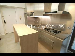 Sai Ying Pun - Golden Phoenix Court 04