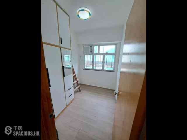 Quarry Bay - Chung Hing Mansion 03