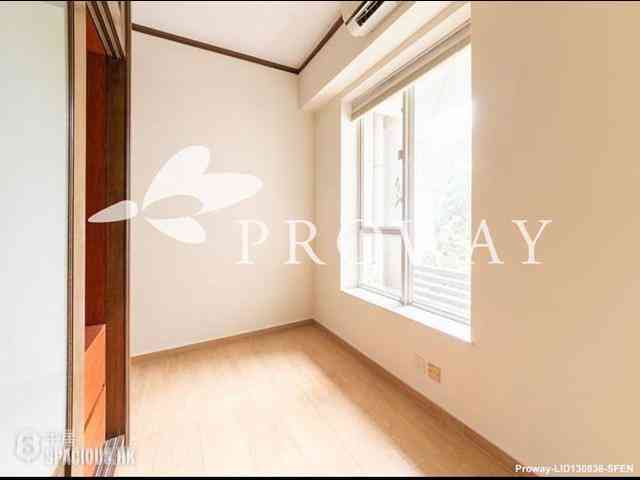 Kennedy Town - Serene Court 06