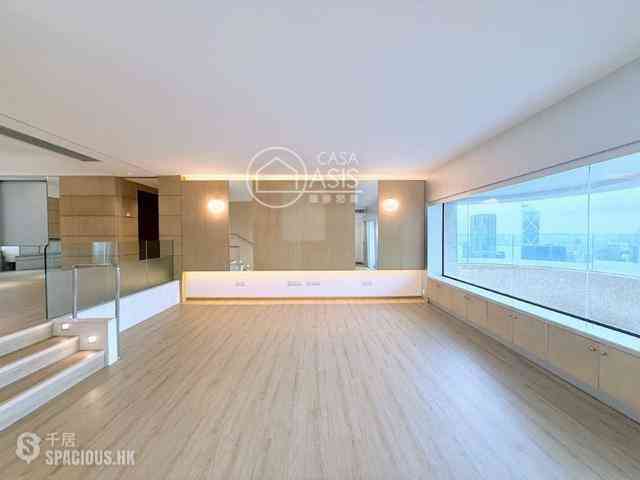 Mid Levels Central - Garden Terrace 03
