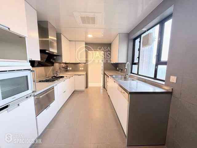 Mid Levels Central - Garden Terrace 05