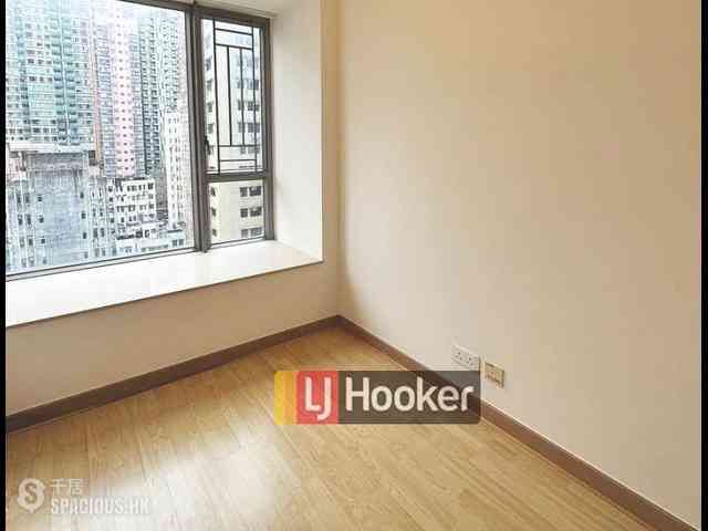Sai Ying Pun - Island Crest 04