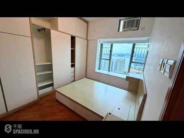 Tung Chung - Coastal Skyline 03