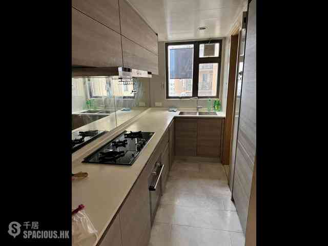 Tung Chung - The Visionary 05
