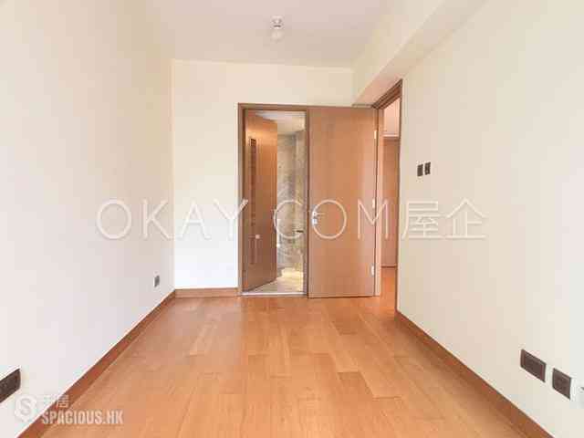 Sai Ying Pun - The Nova 07