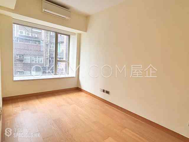 Sai Ying Pun - The Nova 08