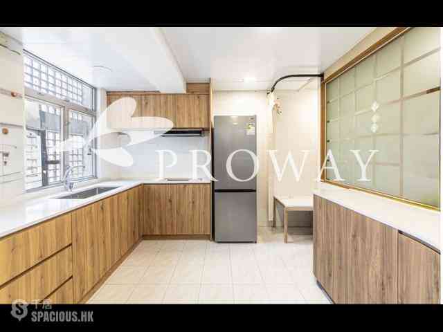 Mid Levels West - Realty Gardens London Court (Block 1) London Court 08