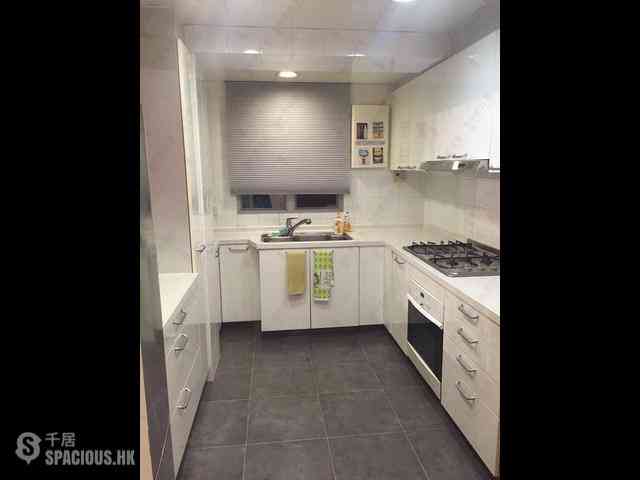 Mid Levels West - Realty Gardens Rome Court (Block 4) Rome Court 03