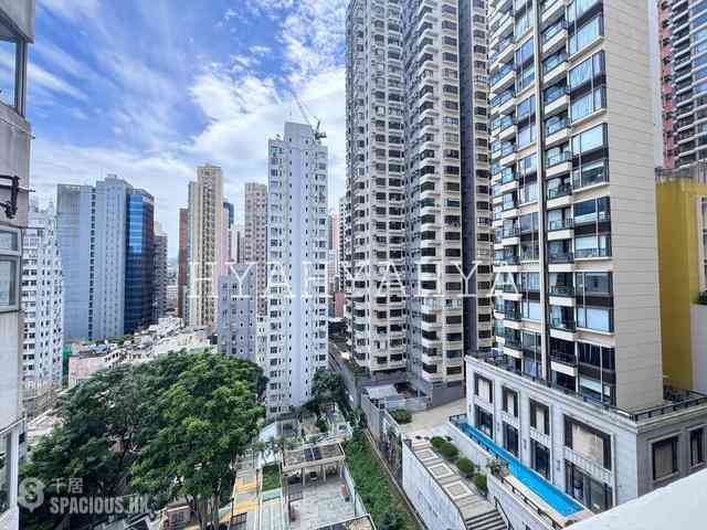 Soho - King Ho Building 07