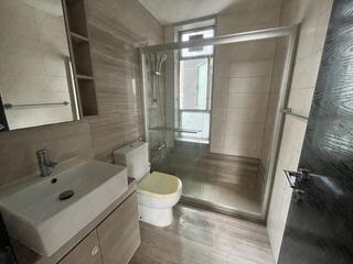 Sai Ying Pun - Island Crest Block 1 08