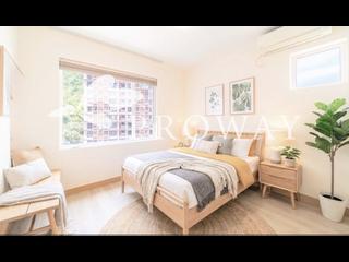 Mid Levels Central - Merry Court 06