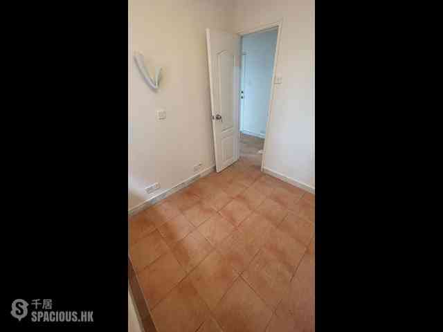 North Point - Yalford Building 05