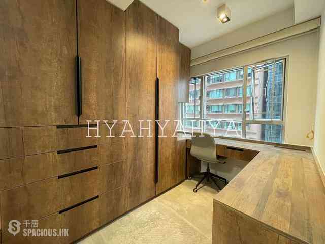 Mid Levels Central - Midland Court 06