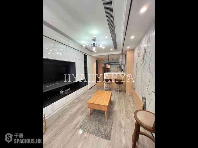 Sheung Wan - AVA128 01