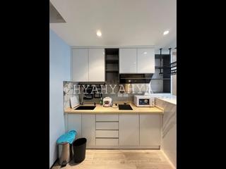 Sheung Wan - AVA128 02
