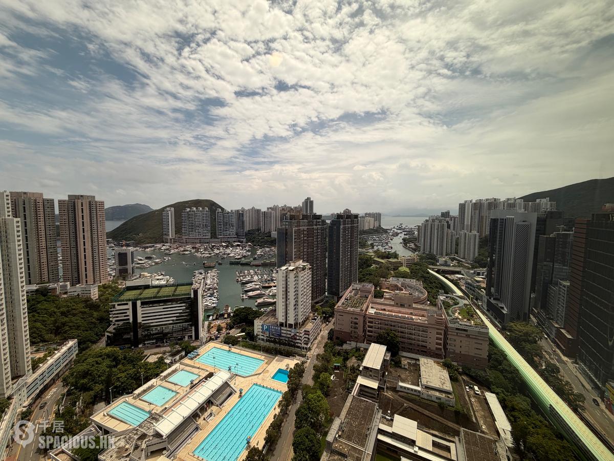 Wong Chuk Hang - The Southside Phase 3B Blue Coast Tower 1A 01