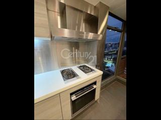 Happy Valley - Broadwood Twelve 06