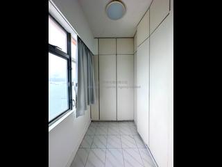 Shek Tong Tsui - Chester Court 06