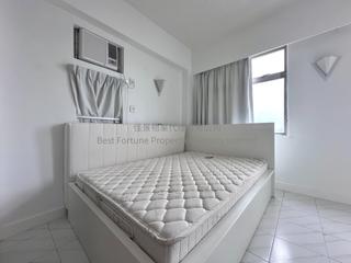 Shek Tong Tsui - Chester Court 04