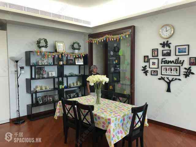 Yau Ma Tei - The Coronation Tower 3 02