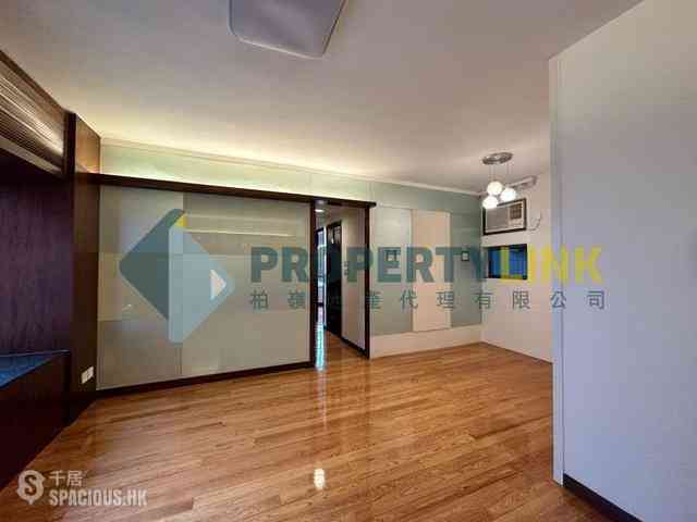 Central - Hollywood Terrace 02