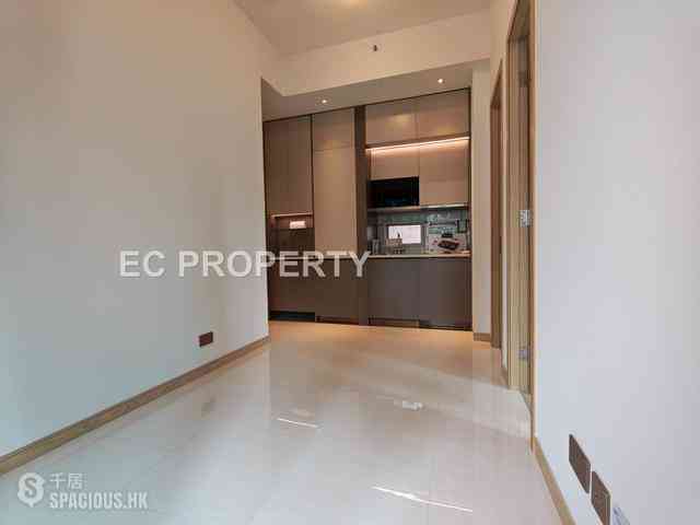 Sai Ying Pun - Upper Manor 04
