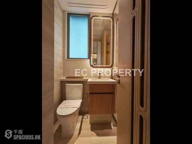 Sai Ying Pun - Upper Manor 08
