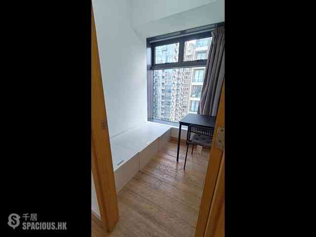 Sai Ying Pun - High Park 99 09