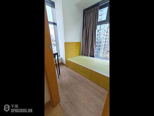 Sai Ying Pun - High Park 99 07