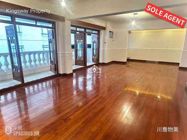 Mid Levels Central - Ivory Court 01