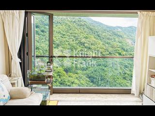 Shau Kei Wan - Island Garden 02