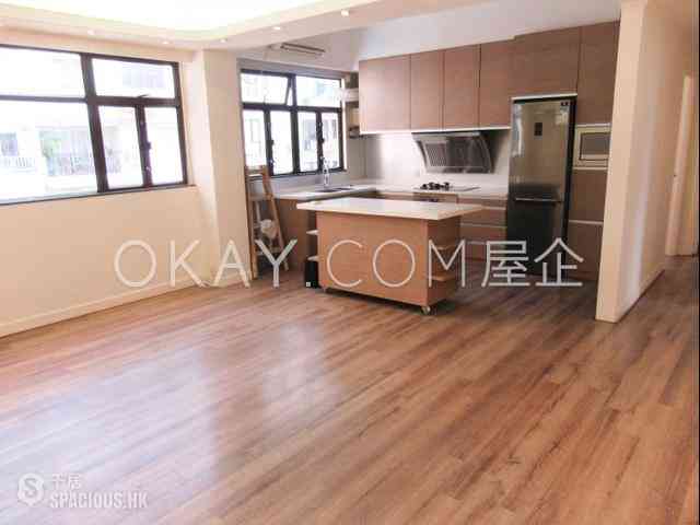 Tuen Mun - Greenland Garden Block A 01
