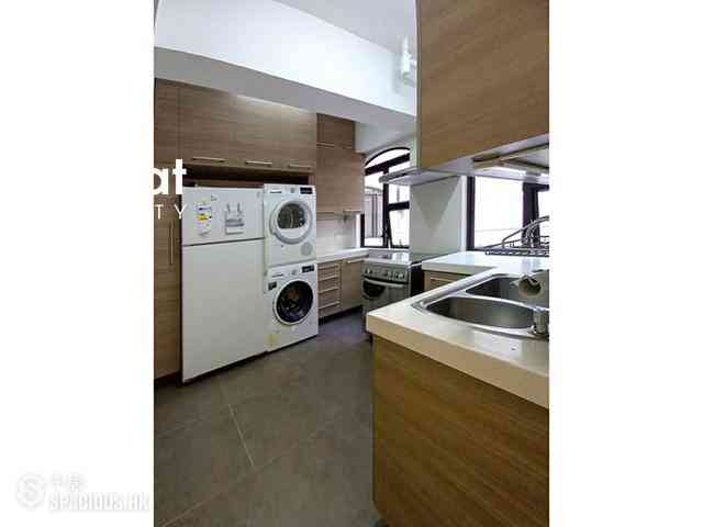 Wan Chai - Fortune Court 06