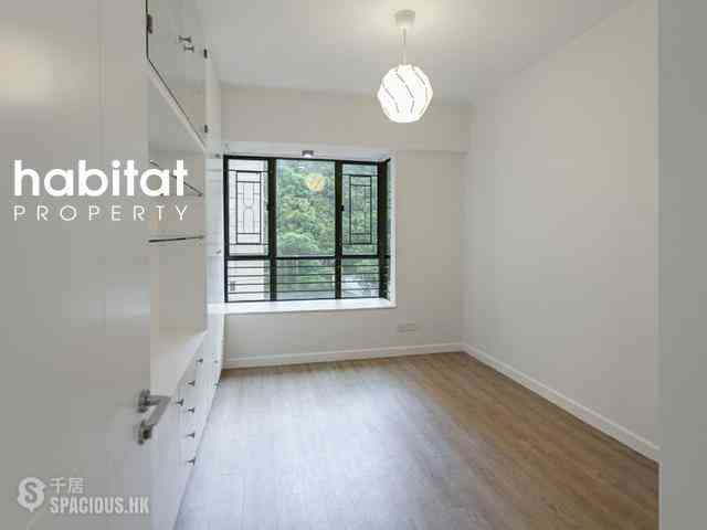 Mid Levels Central - Clovelly Court 05
