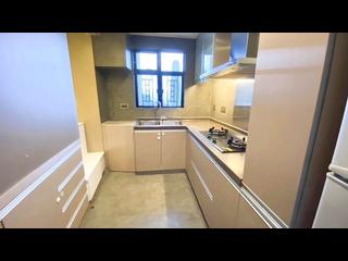 Mid Levels Central - The Grand Panorama Block 3 05