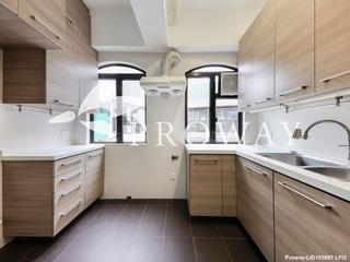 Wan Chai - Fortune Court 09