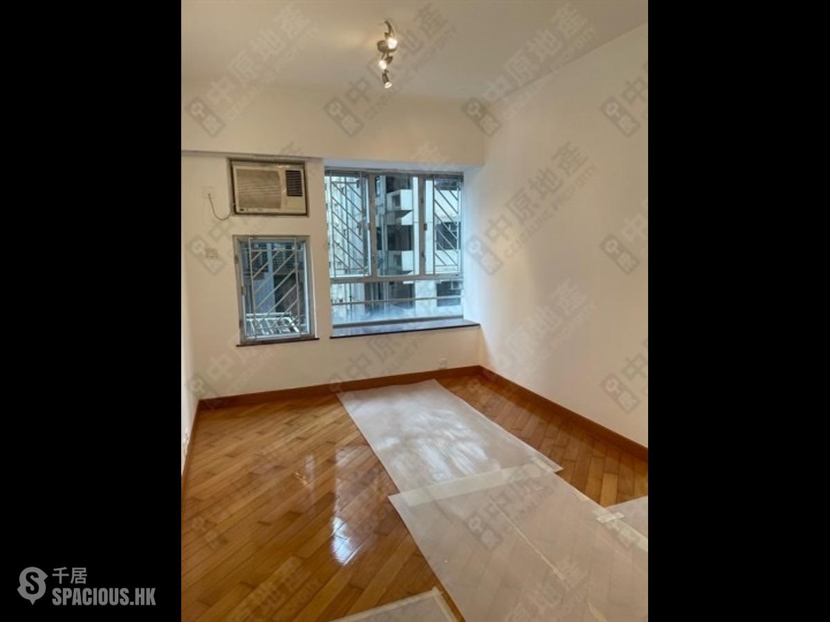 Sai Ying Pun - The Bonham Mansion 01
