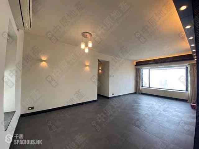 Mid Levels Central - The Grand Panorama 01