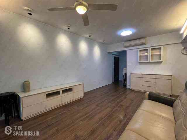 Mid Levels Central - Merry Court 13