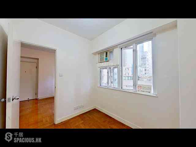 Causeway Bay - Hon Man Mansion 06