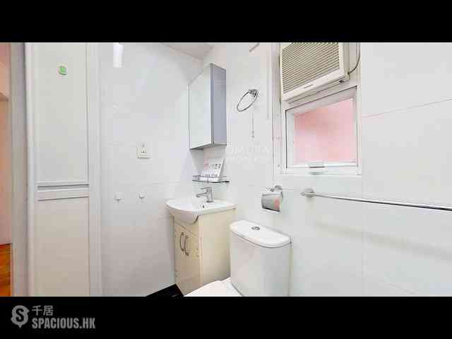 Causeway Bay - Hon Man Mansion 08