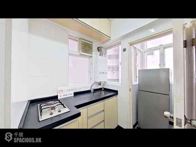 Causeway Bay - Hon Man Mansion 10