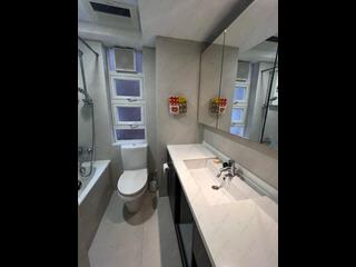 Mid Levels Central - Merry Court 19