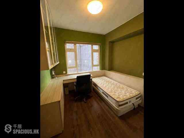 Mid Levels Central - Merry Court 21