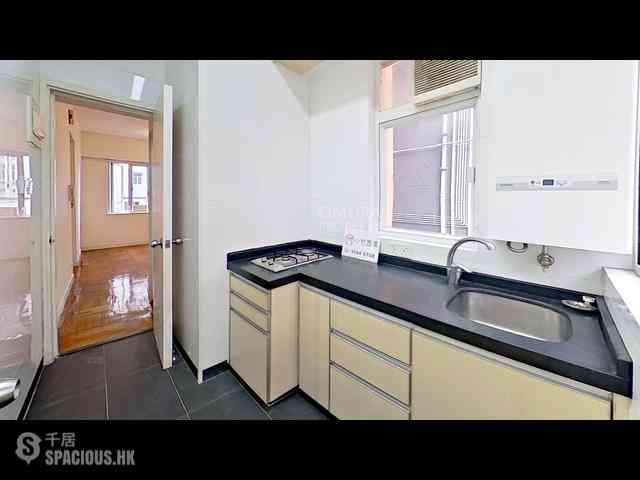 Causeway Bay - Hon Man Mansion 15