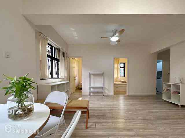 Kennedy Town - Tse Land Mansion 01