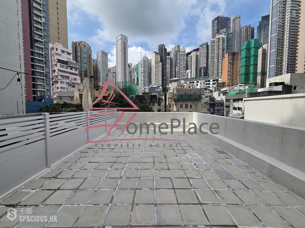 Central - 16-18, Kau U Fong 01