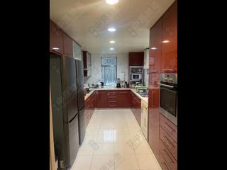 Mid Levels West - Villa Veneto 05